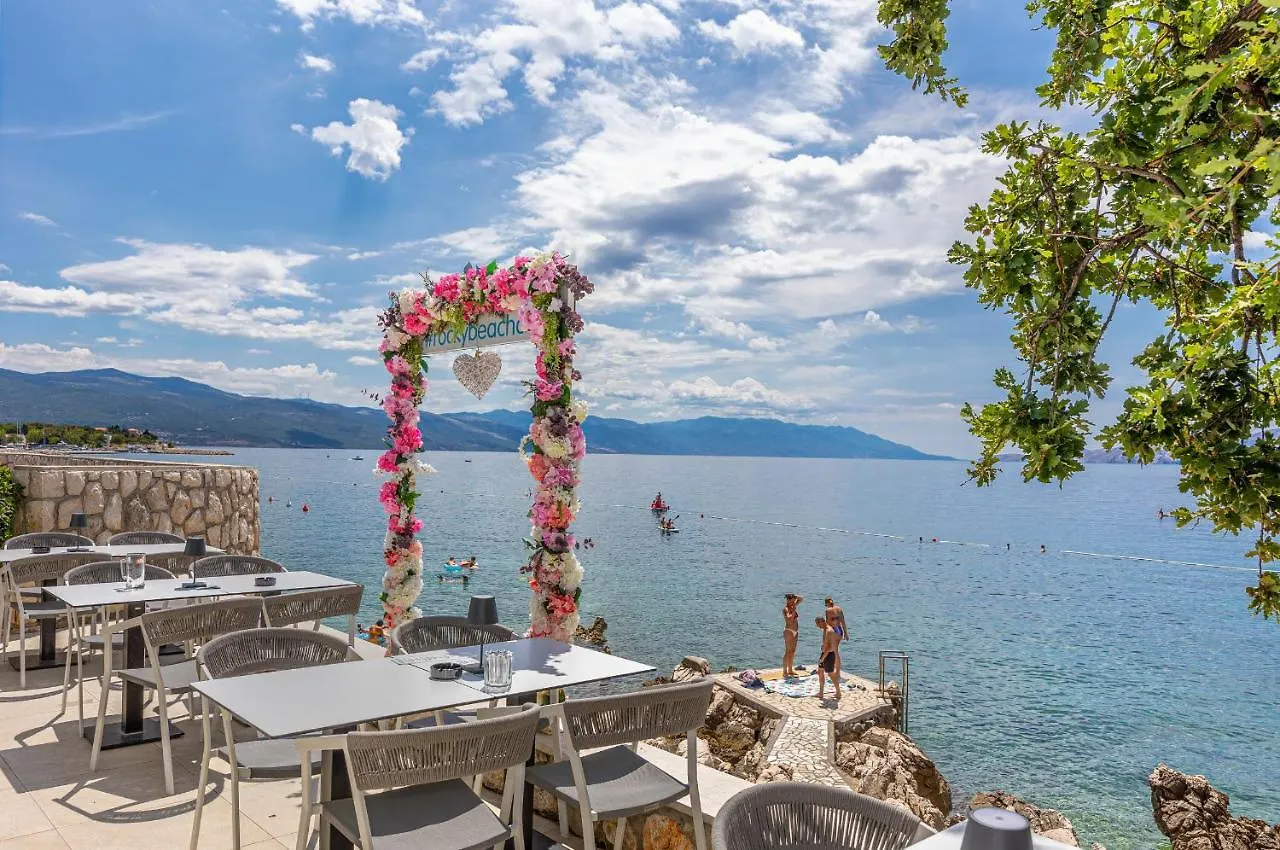 **** Bed & Breakfast Sea La Vie Rooms Novi Vinodolski Croatia
